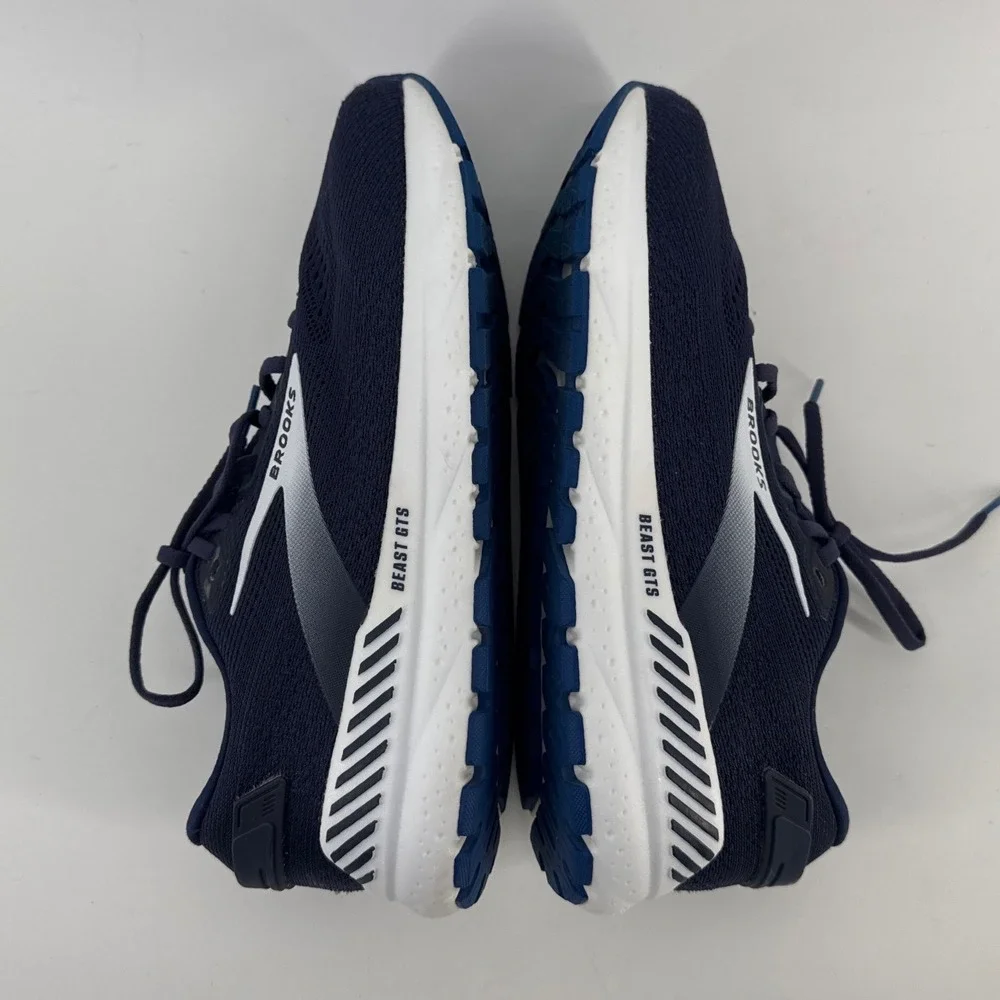 Brooks Beast GTS Men's Size 10 Wide 2E Navy Blue Running Shoes 1104252E